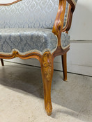 Vanha kaunis Rokokoo sohva