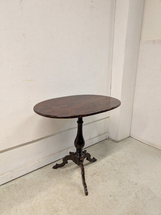 Antiikki kahvipöytä 