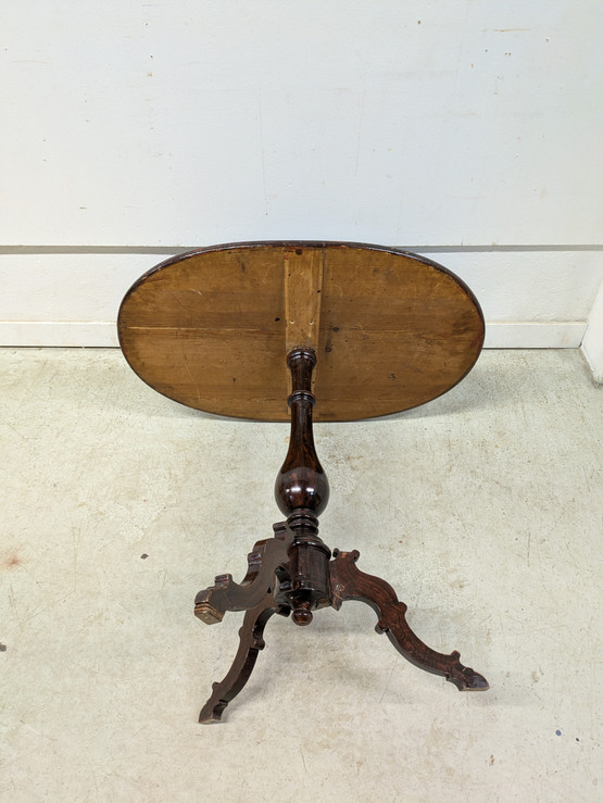 Antiikki kahvipöytä 