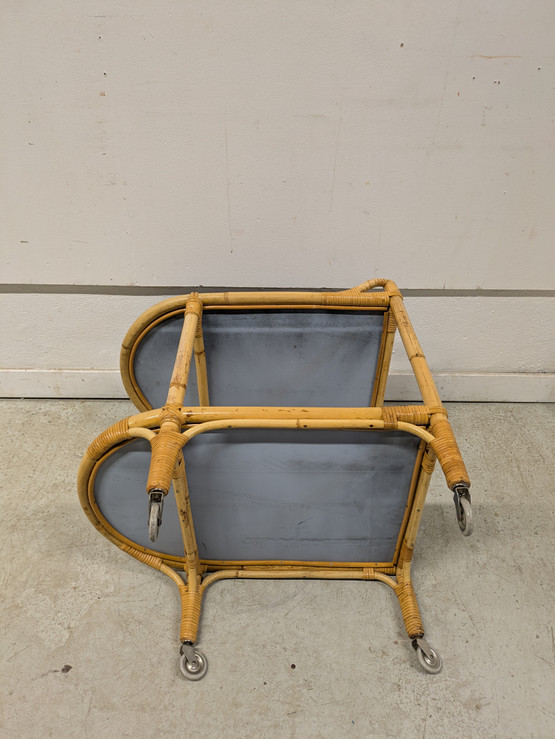 Retro rottinkinen tarjoiluvaunu 60-luku