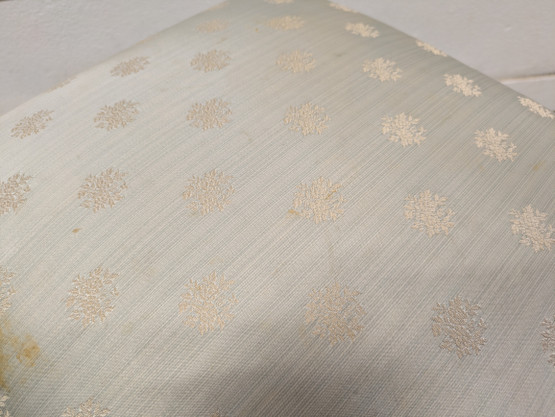 Vanha Kustavilainen taburetti / palli 