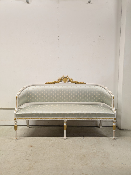 Upea vanha Kustavilainen sohva