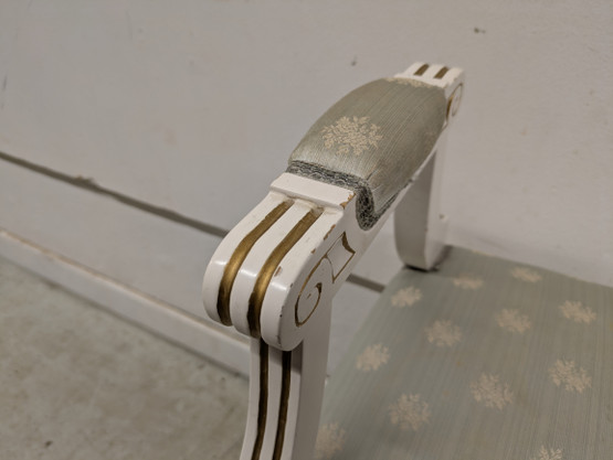 Vanha Kustavilainen penkki