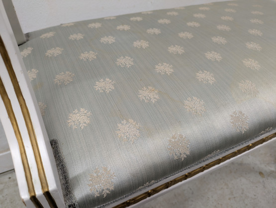 Vanha Kustavilainen penkki