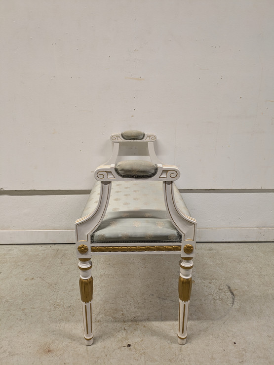 Vanha Kustavilainen penkki