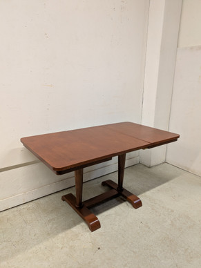 Kunnostettu jatkettava sohvapöytä 