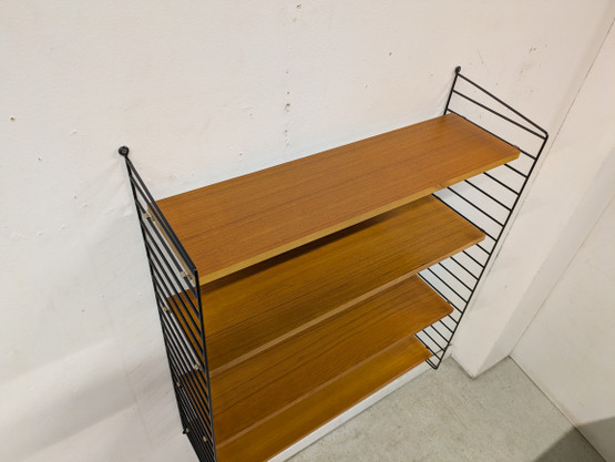 Upea String tyylin hylly 50/60-luku