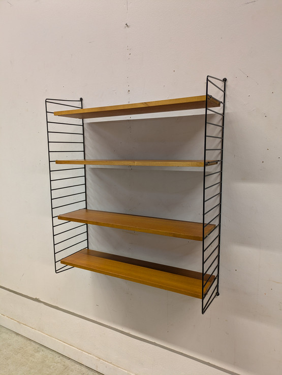 Upea String tyylin hylly 50/60-luku