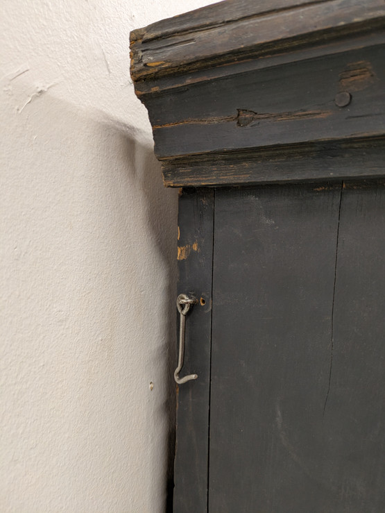 Antiikki kaappi 1700-luku