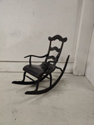 Upea vanha keinutuoli 