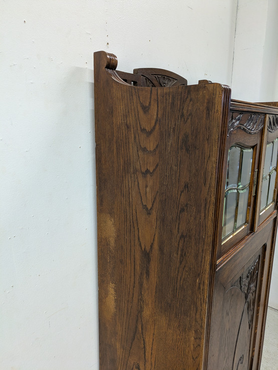 Antiikki vitriinikaappi 