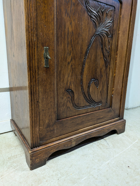 Antiikki vitriinikaappi 