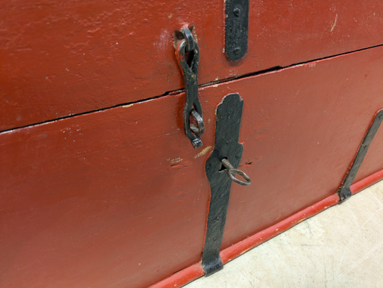 Suuri antiikki arkku 1700-luku