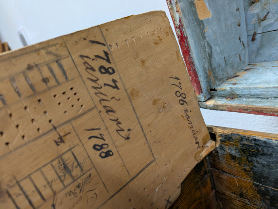 Suuri antiikki arkku 1700-luku