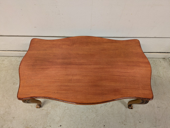 Rokokoo sohvapöytä 