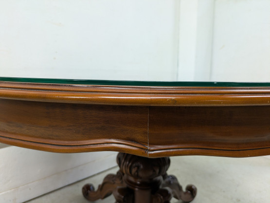 Upea jatkettava ruokapöytä 