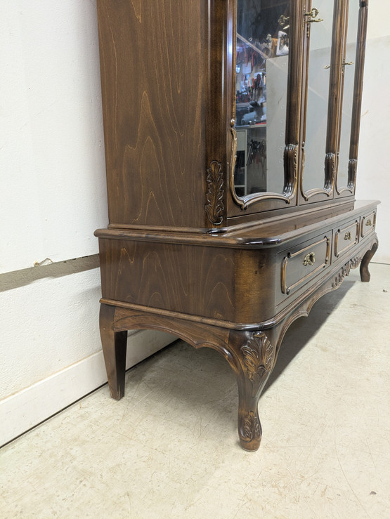 Rokokoo vitriinikaappi 