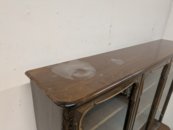 Rokokoo vitriinikaappi 