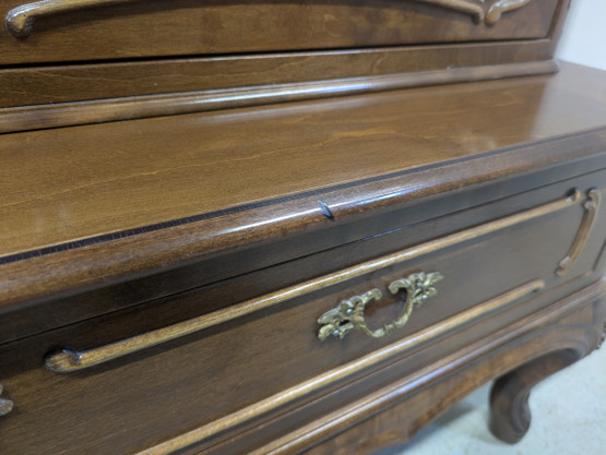 Rokokoo vitriinikaappi 