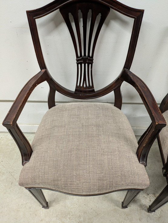 Hepplewhite käsinojatuoli 2kpl (projekti)