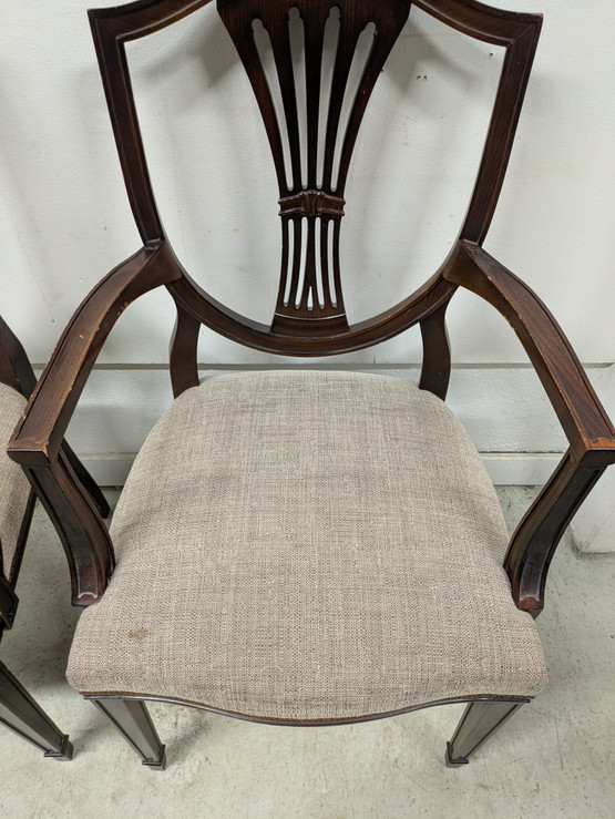 Hepplewhite käsinojatuoli 2kpl (projekti)