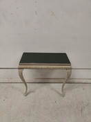 Kaunis konsolipöytä