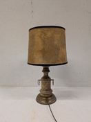 Vanha pöytävalaisin 