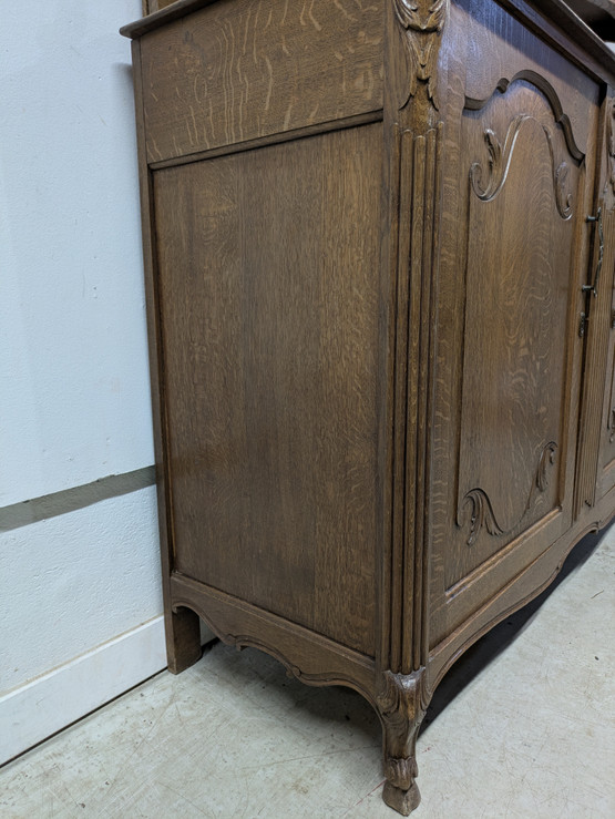 Antiikki astiakaappi 1900-luvun alku