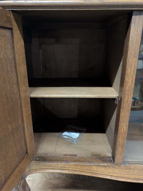 Antiikki astiakaappi 1900-luvun alku