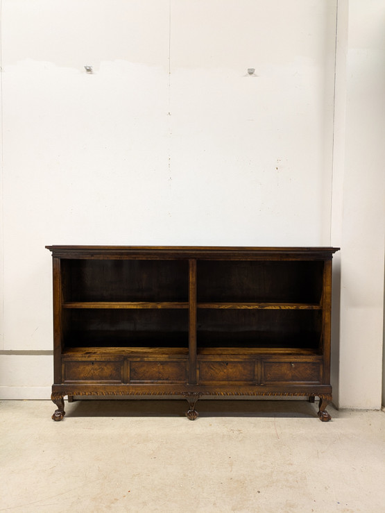 Upea kirjahylly 40/50-luku