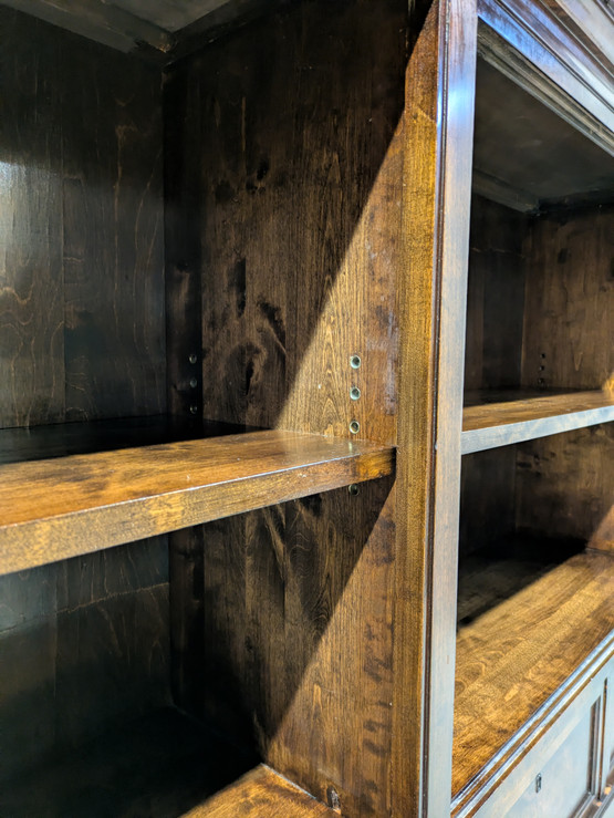 Upea kirjahylly 40/50-luku