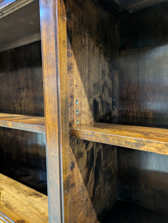 Upea kirjahylly 40/50-luku