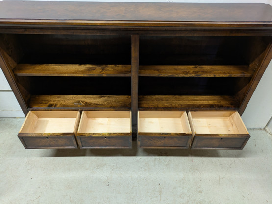 Upea kirjahylly 40/50-luku