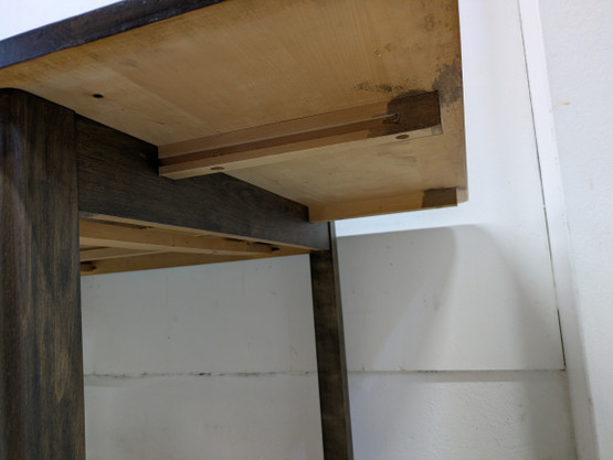 Jatkettava ruokapöytä 40-luku