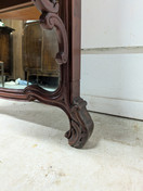 Antiikki trymoo peili