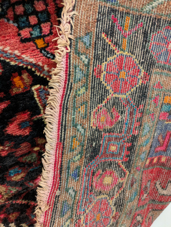 Käsinsolmittu itämainen matto 125x205 cm