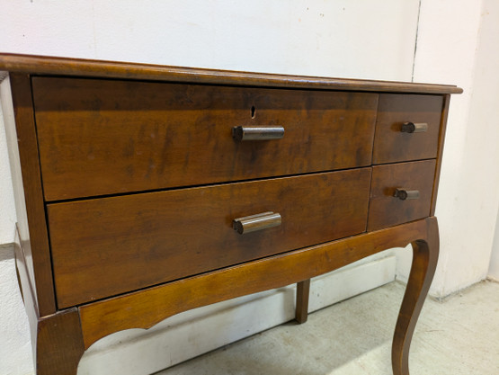 Häkli vintage lipasto 40/50-luku