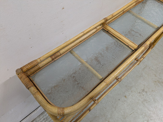 Retro rottinki sivupöytä 