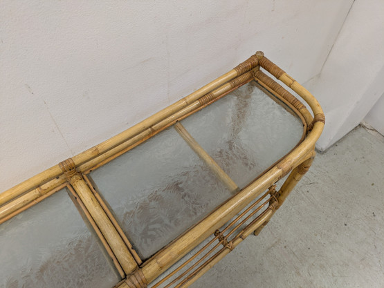 Retro rottinki sivupöytä 