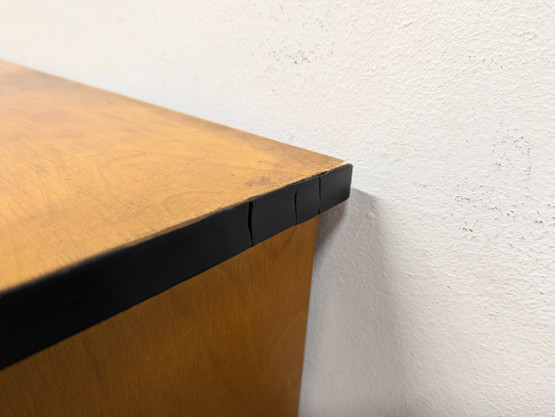 Vintage liinavaatekaappi 50-luku