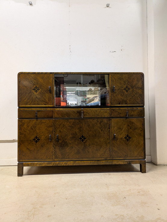 Upea funkkis kaappi / tarjoilukaappi