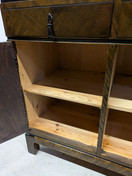 Upea funkkis kaappi / tarjoilukaappi