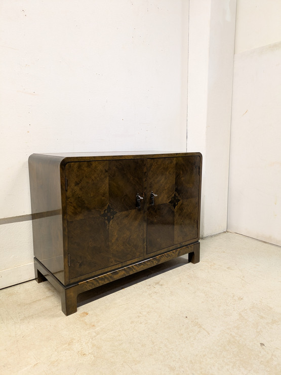 Funkkis pikku kaappi 40-luku