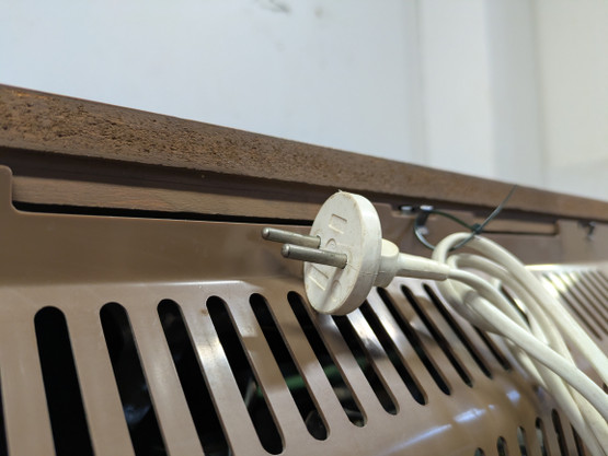 Philips vintage kaappi-TV