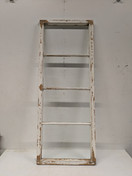 Vanha sisustusikkuna 