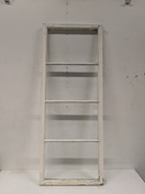 Vanha sisustusikkuna 