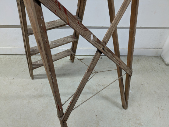 Vanhan puiset maalaustikkaat