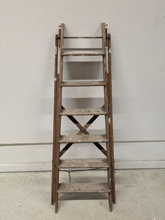 Vanhan puiset maalaustikkaat