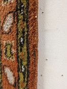 Käsinsolmittu matto 