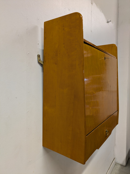 Vintage seinäkaappi / klaffikaappi 50-luku